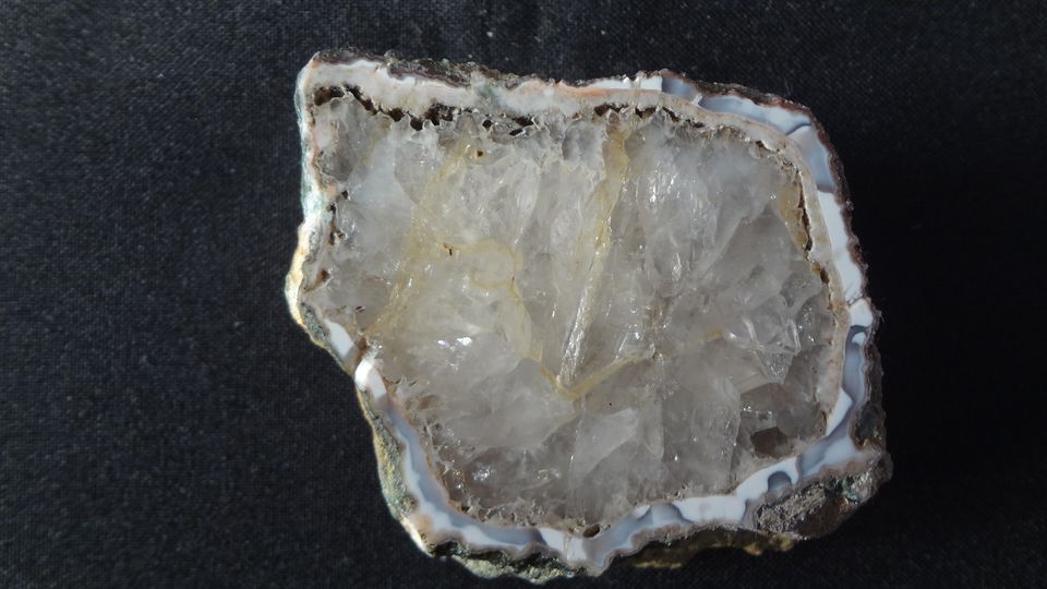 Modro býlí achát s křišťálem - Morcinov